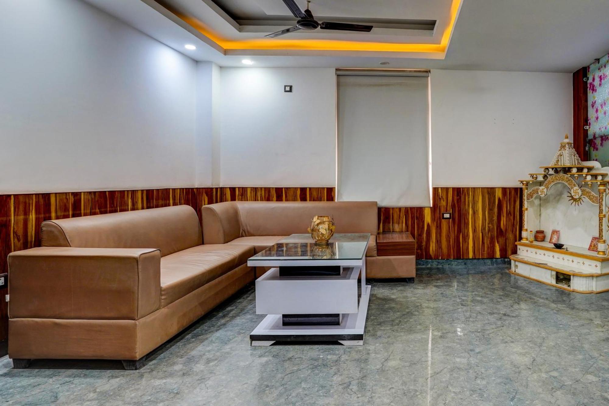 Hotel Hight Krone A Family Hotel Near Igi Airport Delhi New Delhi Eksteriør billede