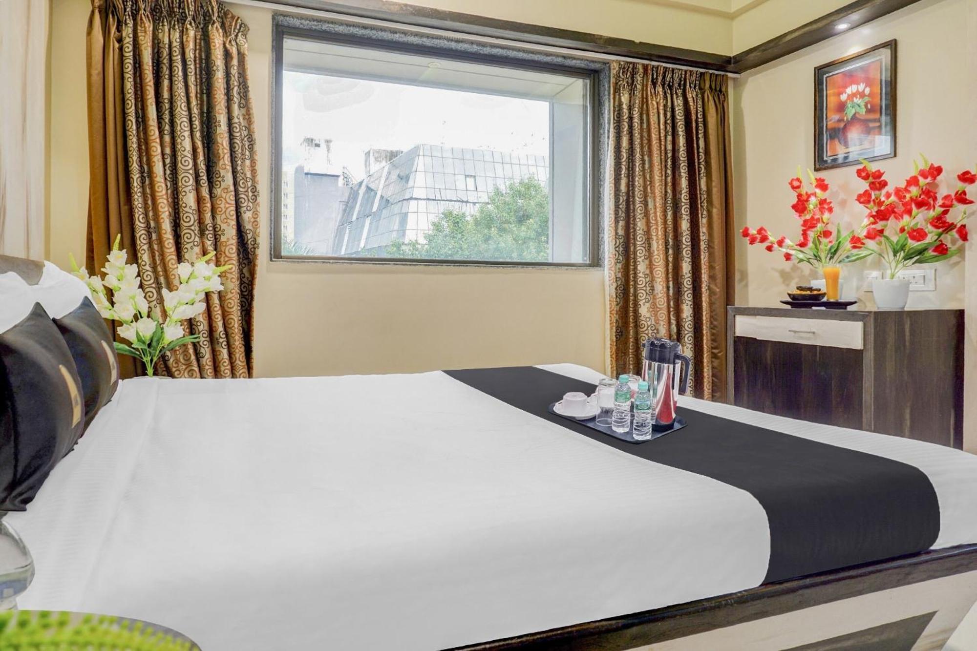 Hotel Hight Krone A Family Hotel Near Igi Airport Delhi New Delhi Eksteriør billede